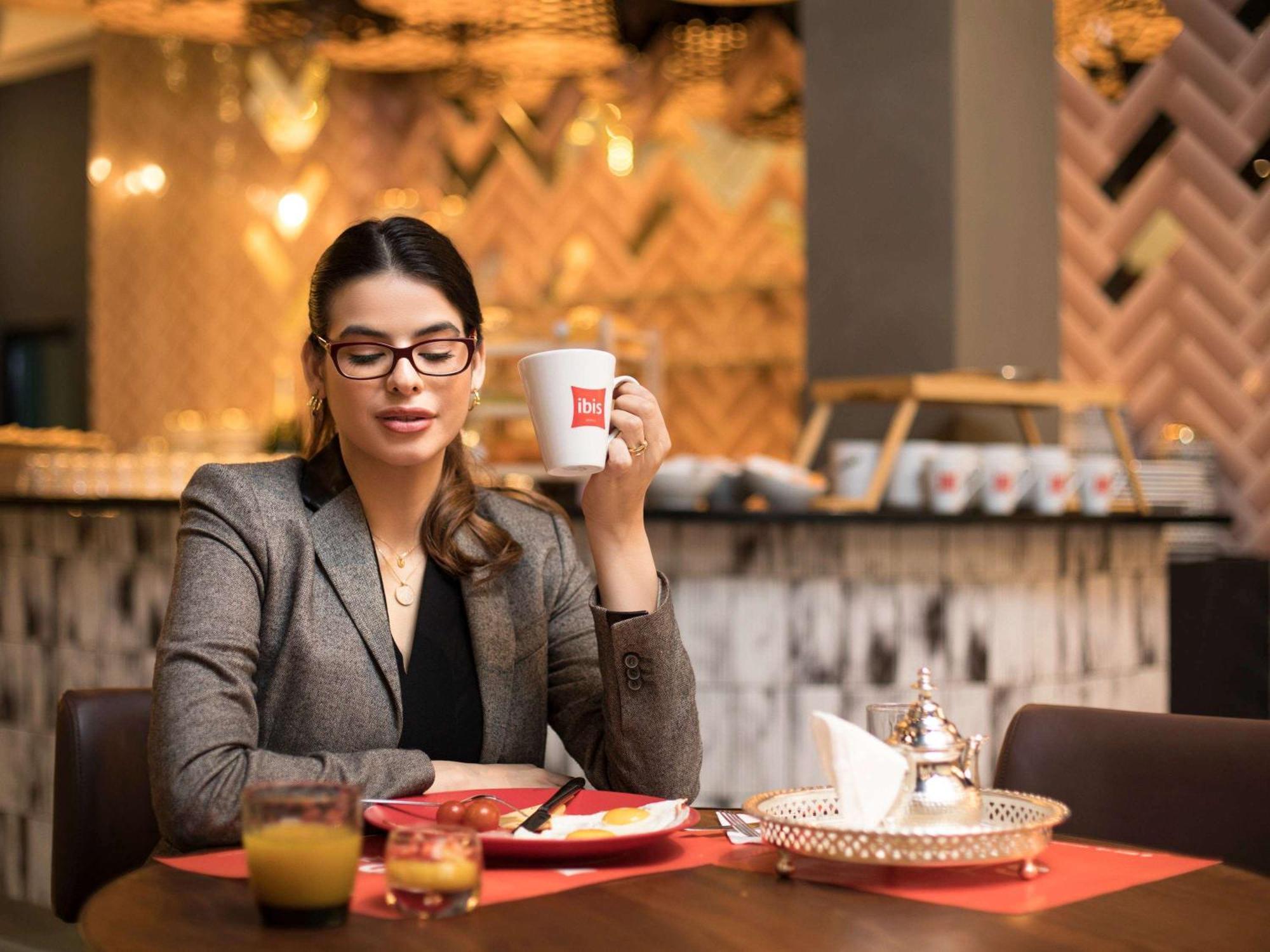 Ibis Abdelmoumen Casa Centre Ξενοδοχείο Καζαμπλάνκα Εξωτερικό φωτογραφία